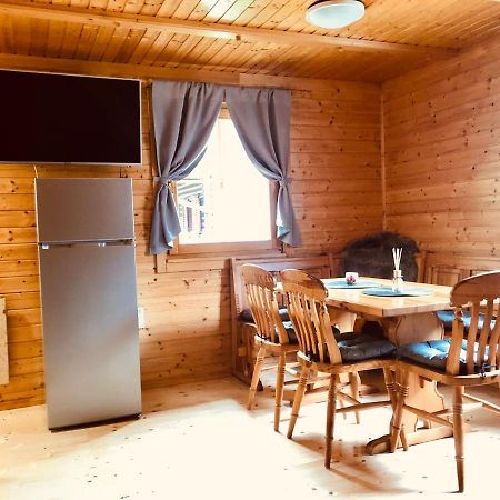 Holiday Cottage Krishtan بوتْشيترتيك المظهر الخارجي الصورة