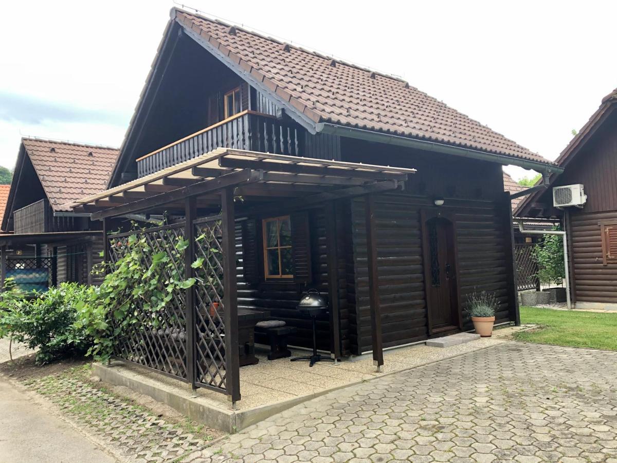 Holiday Cottage Krishtan بوتْشيترتيك المظهر الخارجي الصورة