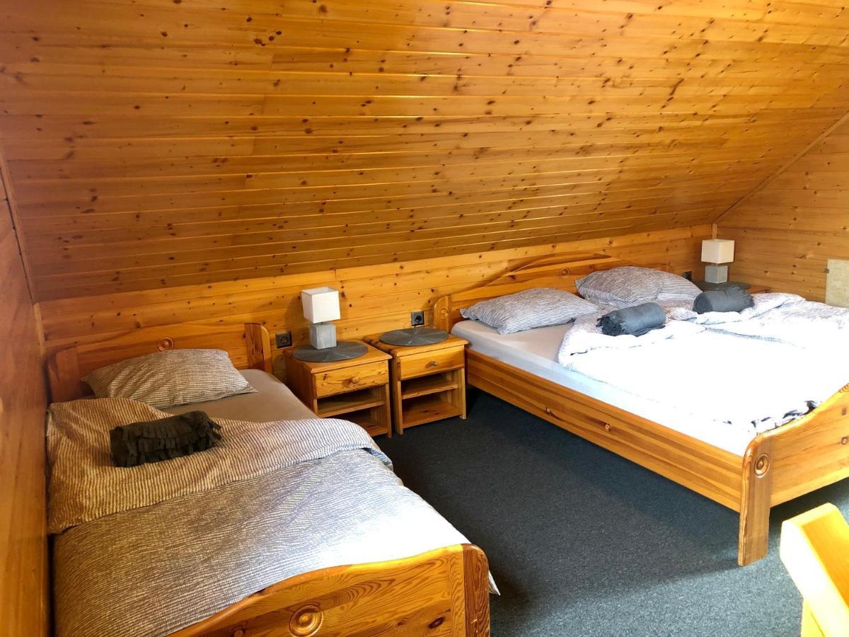 Holiday Cottage Krishtan بوتْشيترتيك المظهر الخارجي الصورة