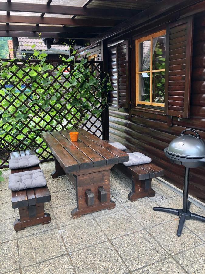 Holiday Cottage Krishtan بوتْشيترتيك المظهر الخارجي الصورة